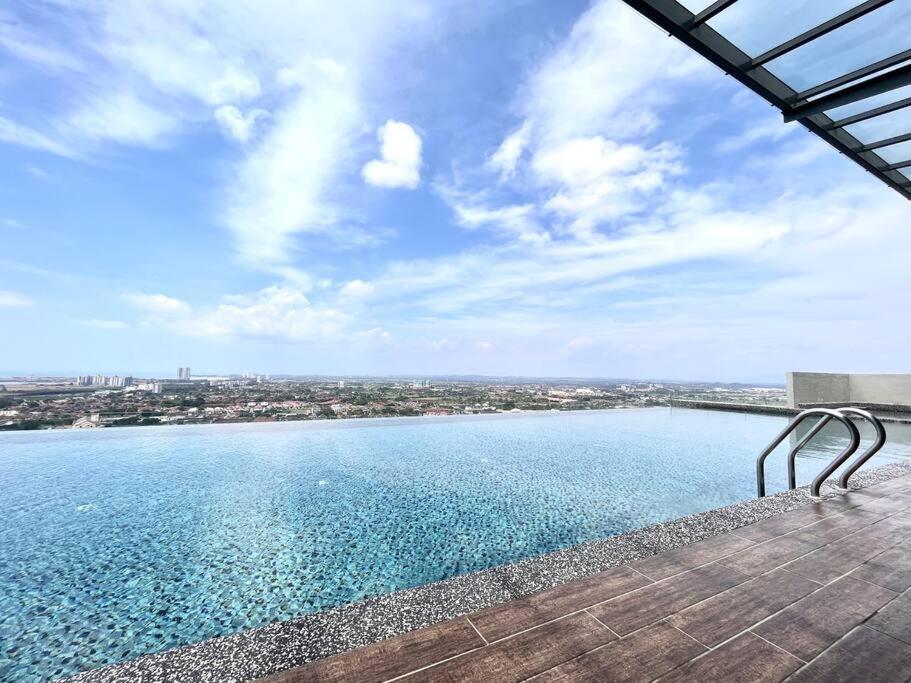 Ins Suite @ The Quartz Residence-Infinity Pool Malacca Luaran gambar